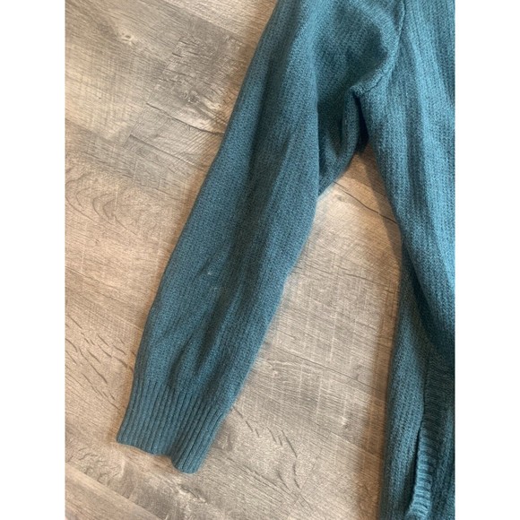 Woolrich Green Cardigan Sweater Womens Petite Medium Unique 3 Button Closure. - Picture 9 of 13